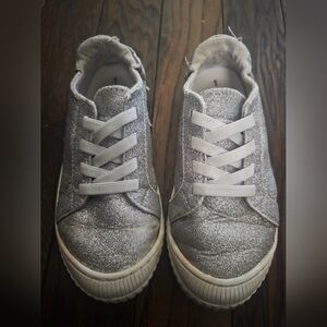 Wonder Nation Shimmering Silver Kids Sneakers
